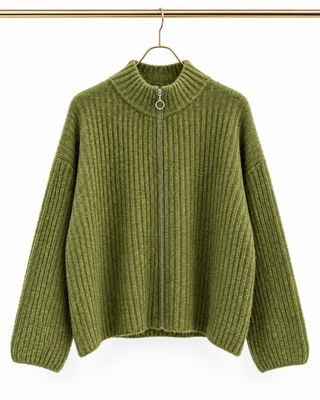 TALYA STRICKJACKE