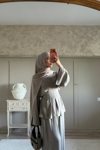 HIRA 2 Teiler