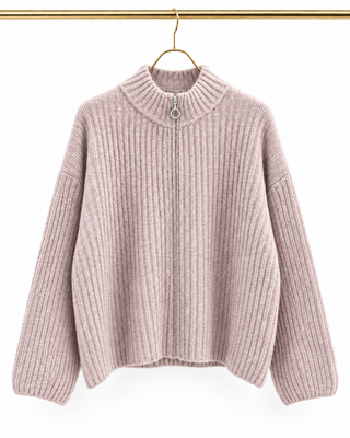TALYA STRICKJACKE
