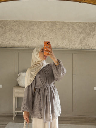 LIVIA OBERTEIL